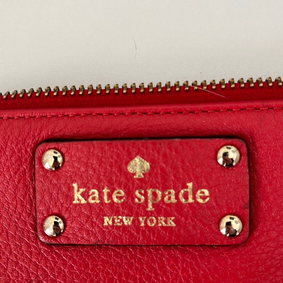 Kate Spade Wristlet - Picture 4 of 4